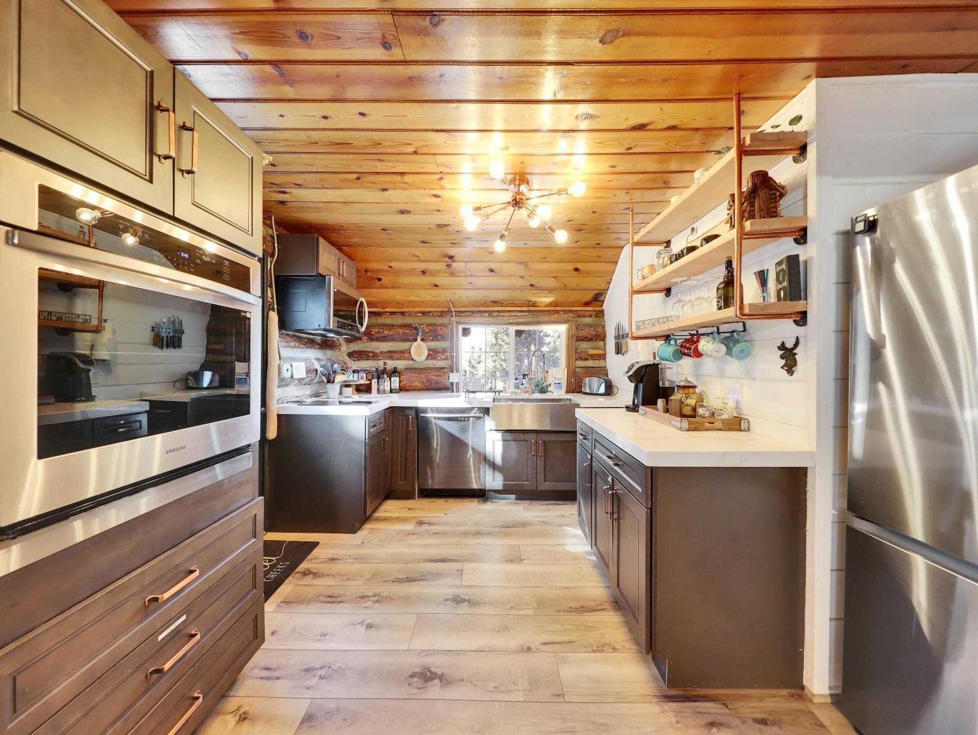 Cozy Getaway Villa Duck Creek Village Exterior photo